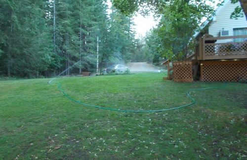 Troy Haus | Savage Lake Lodge. Waterfront / Waterfalls 3BD / 2BA Für 12+ Personen