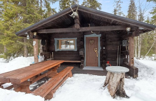 Luosto Haus | Savottakämppä by Interhome