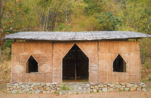 Dehradun Haus | Scenic & Beautiful Cottages for self awareness, nature and healing. (Room 2)