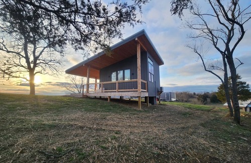 Frankfort Kabine | Scenic Highgrounds Modern Cabin - Chicory