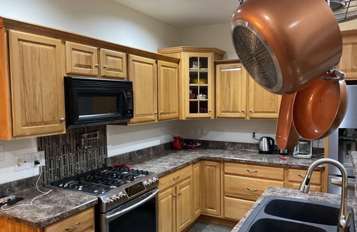 Clarklake Haus | Scenic peaceful rural area and tastefully decorated comfy home. Full kitchen.