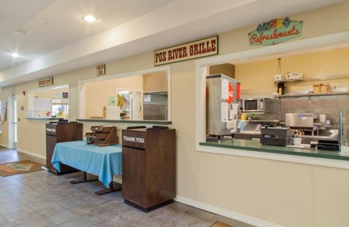 Sheridan Haus | Scenic Retreat Lakeside Resort | Enjoy our Pirate’s Cay™ Indoor Water Park