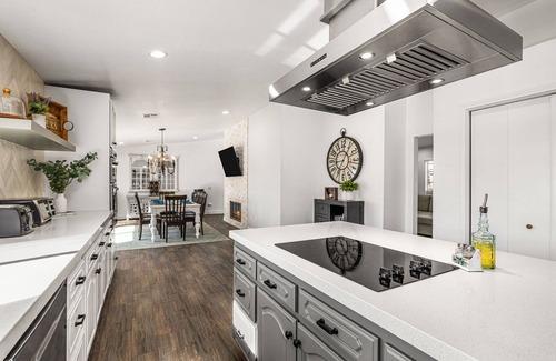 Thousand Palms Haus | SDR Hideaway! Misters, Saltwater Pool/Spa, Putt Putt!