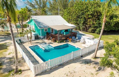 Breakers Haus | Sea Beauty - Charming Cottage with Pool and Private Beach Lot