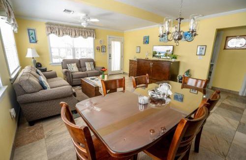 Breakers Haus | Sea Beauty - Charming Cottage with Pool and Private Beach Lot