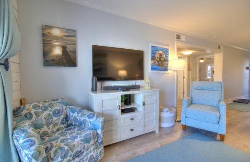 Cherry Grove Beach Haus | Sea Cabin on the Ocean - 146