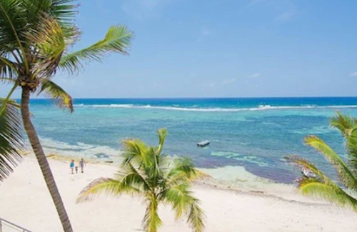 Bodden Town Villa | Sea Palms Villas
