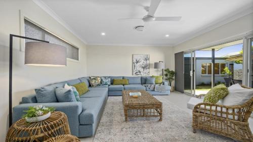 Sawtell Haus | Sea Pine Cottage - In the heart of Sawtell Village, Sleeps 6
