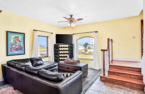 Bethune Beach Haus | Sea Turtle Manor