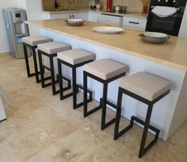 Kalkan Wohnung | Sea view 5 En-suit villa, pool heatable, free WIFI VillaHappy in Kalkan