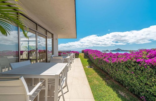 El Tezal Wohnung | Sea view Apartment in Vista Vela 1 close by Costco.