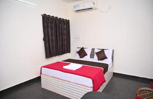 Murudeshwara Kabine | Sea View Beach Resort