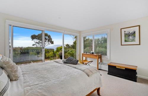 Spring Beach Haus | Sea views at Spring Beach Tasmanias East Coast