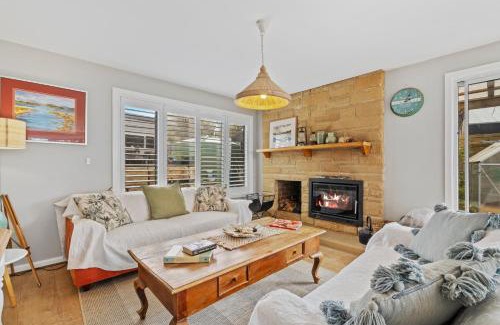 Spring Beach Haus | Sea views at Spring Beach Tasmanias East Coast