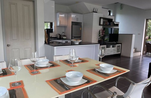 Kram Villa | Seabreeze Villa