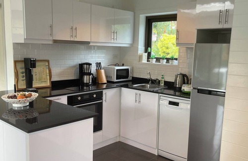 Kram Villa | Seabreeze Villa