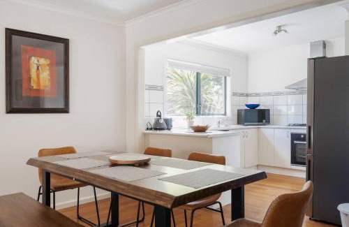 Seaford Haus | Seaford Escape - Simple Comforts, Perfect Location