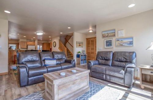 Shorepine Village Haus | Seas the Day in Shorepine