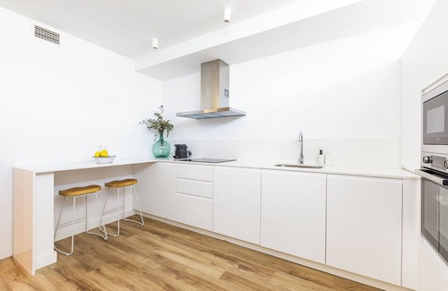 Caleta de Velez Haus | SEAS - TRAIÑAS