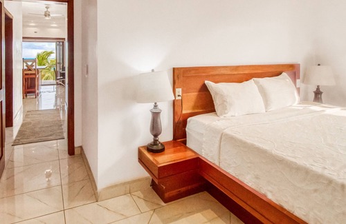 Surfside Eigentumswohnung | Seaside apartment w/beach access, ocean view, shared pool, WiFi & partial AC