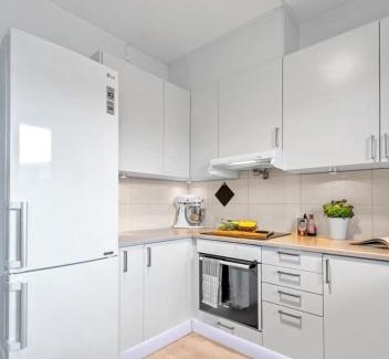 Gamle Oslo Wohnung | Seaside with sea view - 2 sunny balconies - 6 pax