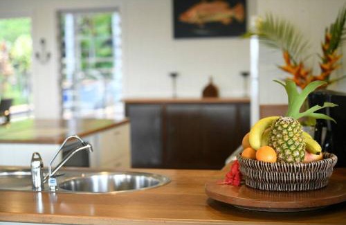 South Mission Haus | Seasons - Beachfront- Amazing views