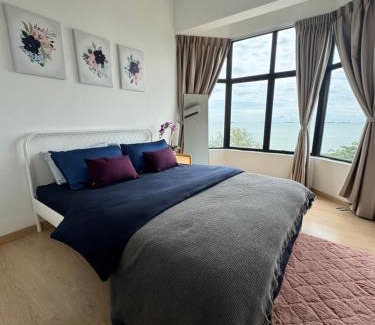 Tanjung Kling Wohnung | SEAVIEW - BEACHFRONT - 2BR Apartment - Corner Unit- Mutiara Melaka Beach Resort Pantai Puteri