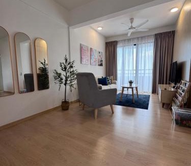 Tanjung Kling Wohnung | SEAVIEW - BEACHFRONT - 2BR Apartment - Corner Unit- Mutiara Melaka Beach Resort Pantai Puteri