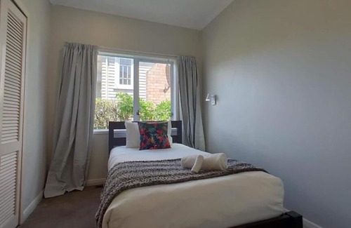 Mission Bay Haus | Seaview Garden House Close to Beach