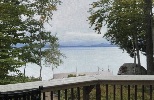 Standish Hütte | Sebago Lake Waterfront Vermietung