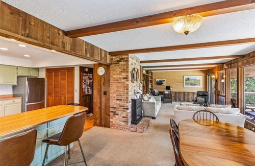 Ashville Sonstige | Secluded 3BR Escape w/ Pool + Pond | Near Columbus