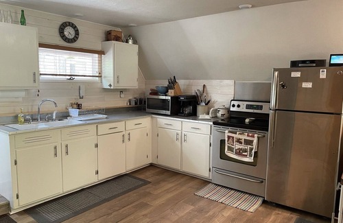 Wellston Haus | Secluded A frame on 5 acres adjoining national forest land near Pine River