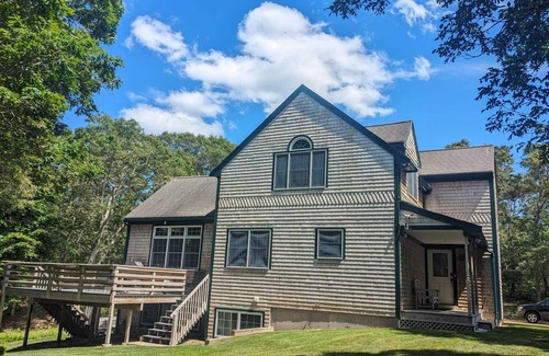 Lagoon Heights Haus | Abgeschiedener Escape-Central AC & Wireless Internet Access.