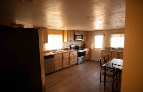 Bancroft Haus | Secluded Farmhouse Country Setting close to Lava Hot Springs!