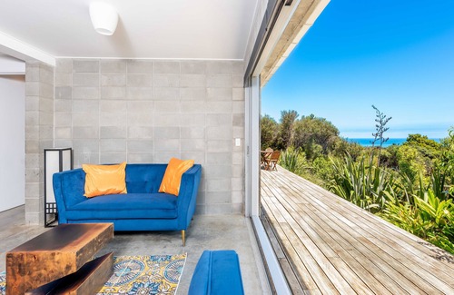 Whirinaki Haus | Secluded Haven with Stunning Hokianga Harbour Views