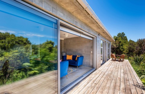 Whirinaki Haus | Secluded Haven with Stunning Hokianga Harbour Views