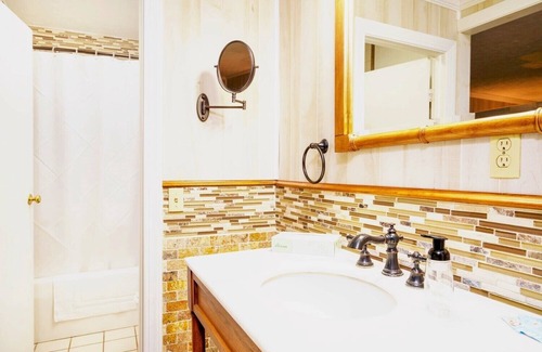 Elkins Kabine | Secluded Lodge w/ grill + Free Coffee and Tea