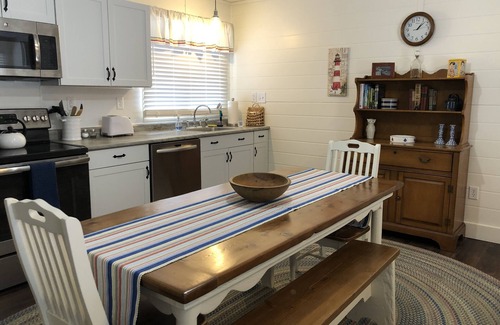 Cheboygan Haus | Secluded Log Cabin and Guest House Close to Mackinaw City!