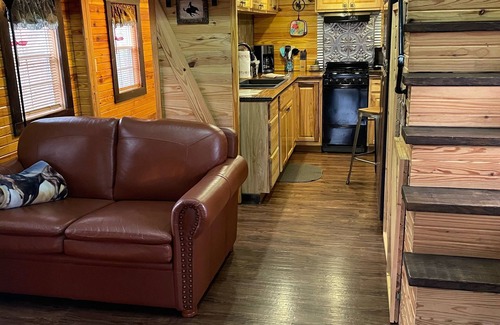 Eminence Kabine | Abgeschiedene Ozarks-Kabine in Eminence, MO