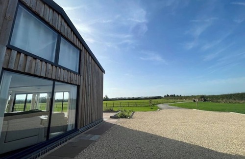 Denchworth Haus | Secluded Ridgeway View Barn Conversion