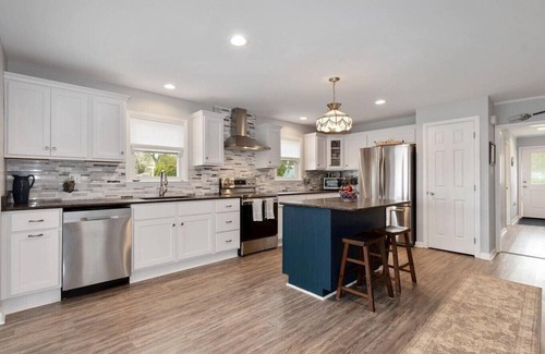 Cobb Island Haus | Secluded waterfront house to relax or enjoy water activities from private pier