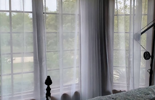 St. Charles Haus | Second Master Suite with Private Bathroom/Shower