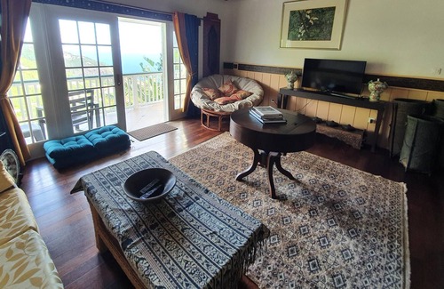 Windward Side Bed & Breakfast | Selera Dunia Boutique Hotel