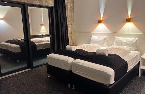 Hornafjörður Haus | Seljavellir Guesthouse