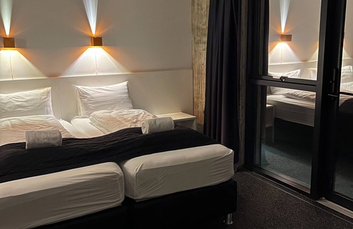 Hornafjörður Haus | Seljavellir Guesthouse