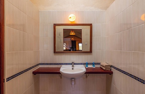 Voi Sonstige | Sentrim Tsavo Lodge