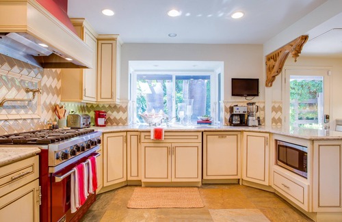 Deepwell Estates Haus | Serendipity Palm Springs Holiday home 2