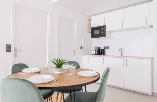 Puteaux Wohnung | Ruhige Wohnung 6P/2BR - Puteaux / La Défense