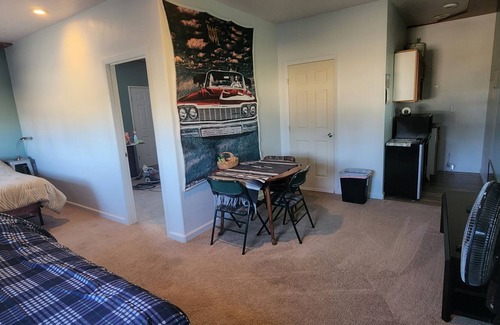 Jerome Wohnung | Serene, Convenient, Cozy space, Easy spot for Travelers