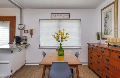 Palatka Haus | Serene Escape in Historic Palatka: Cute 2BR Home